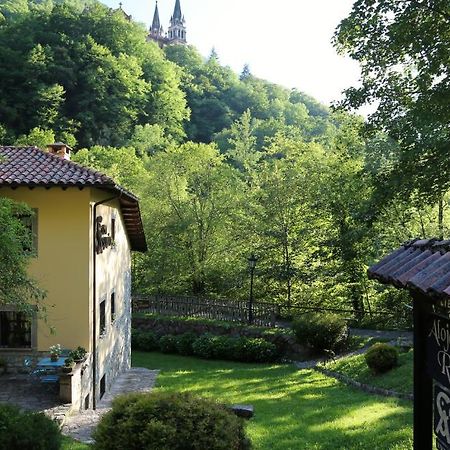 Casa Asprón Casa de hóspedes Covadonga Exterior foto
