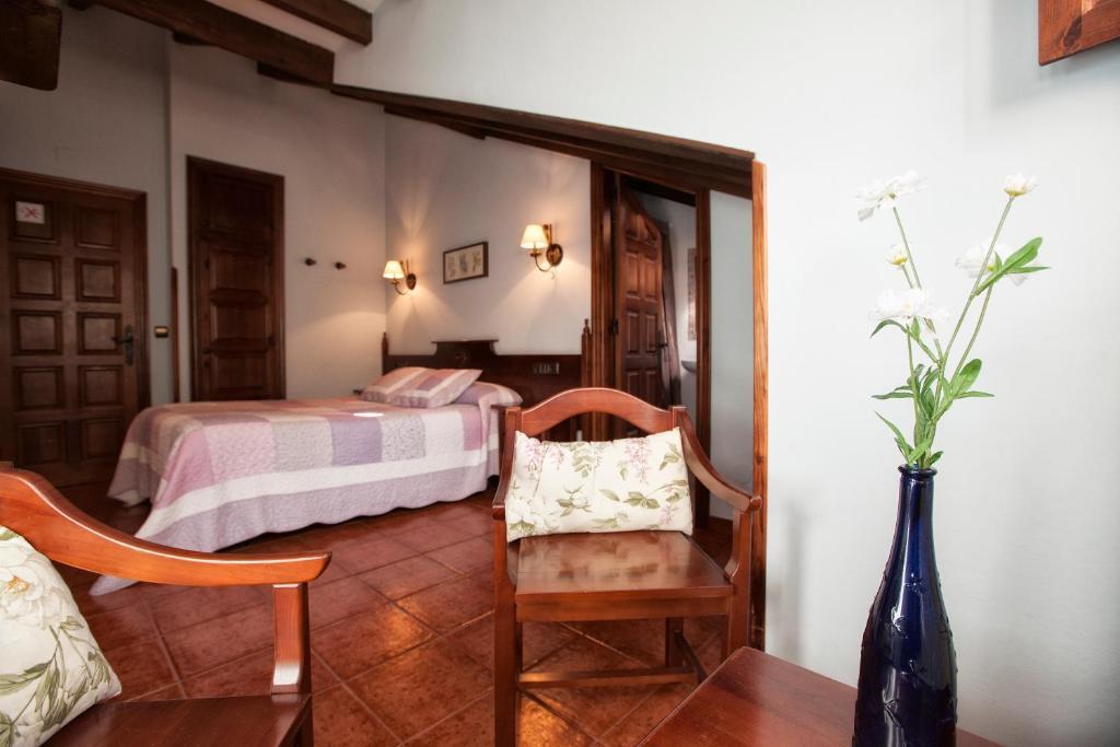 Casa Asprón Casa de hóspedes Covadonga Quarto foto