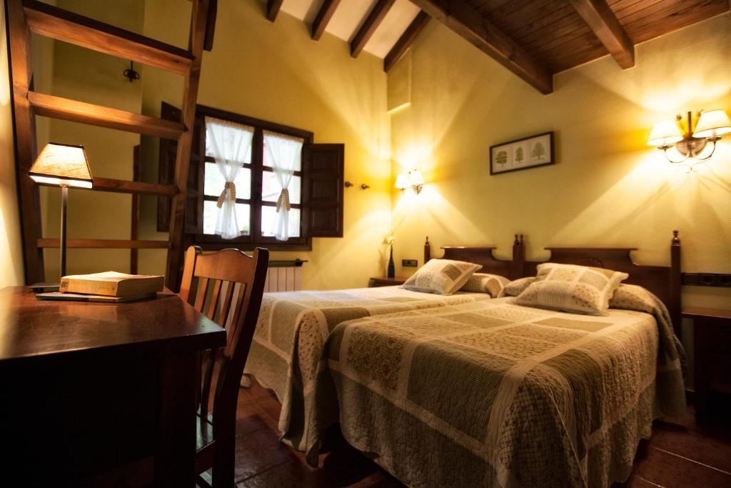Casa Asprón Casa de hóspedes Covadonga Quarto foto